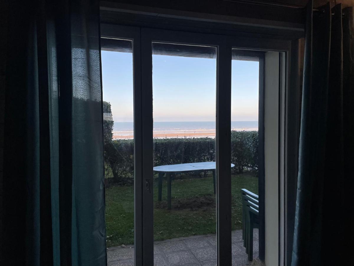 Agreable 2 Pieces. Face A La Mer. Cabourg Luaran gambar
